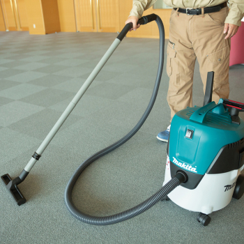 ODKURZACZ MAKITA  VC2000L